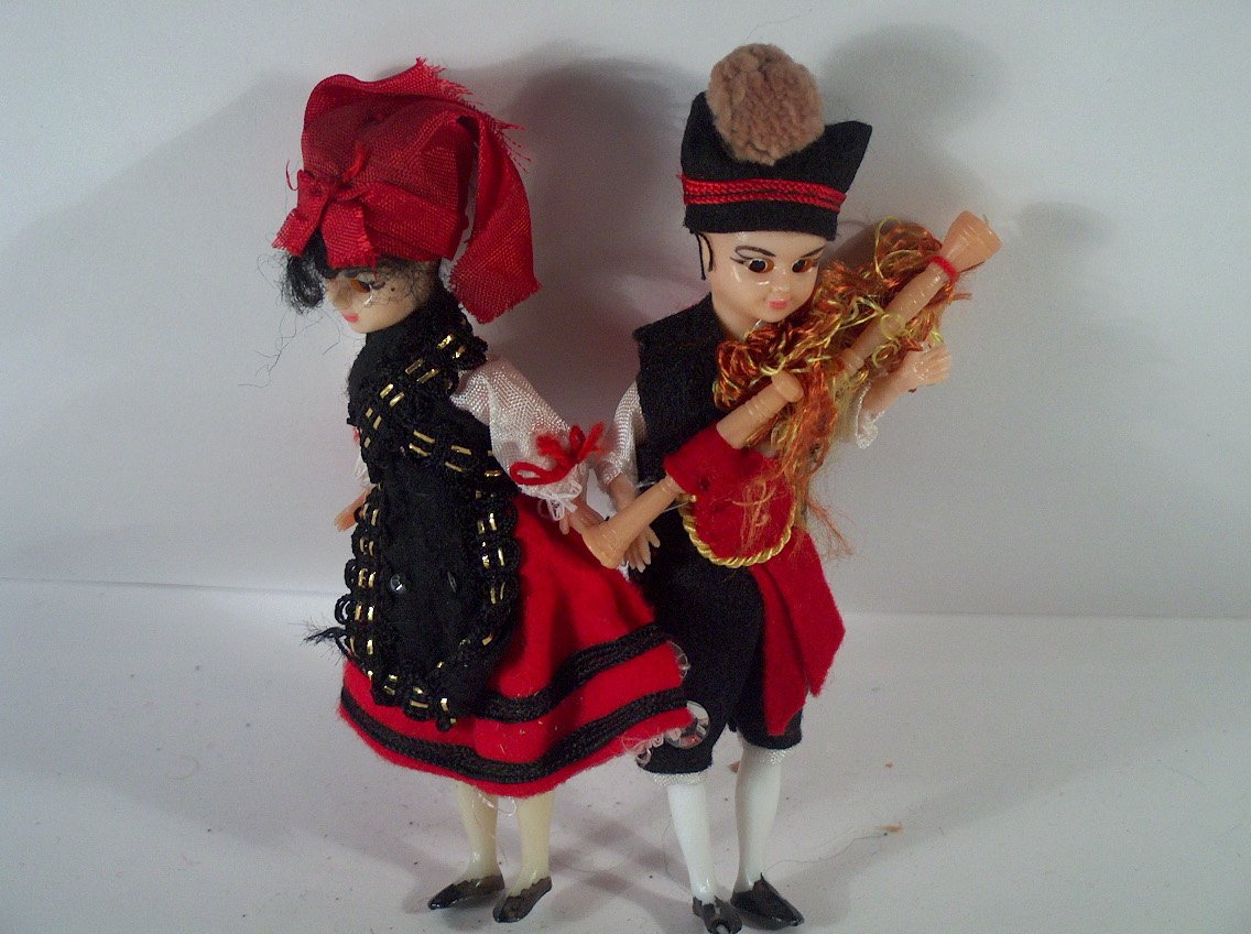 PAREJA DE ASTURIANOS