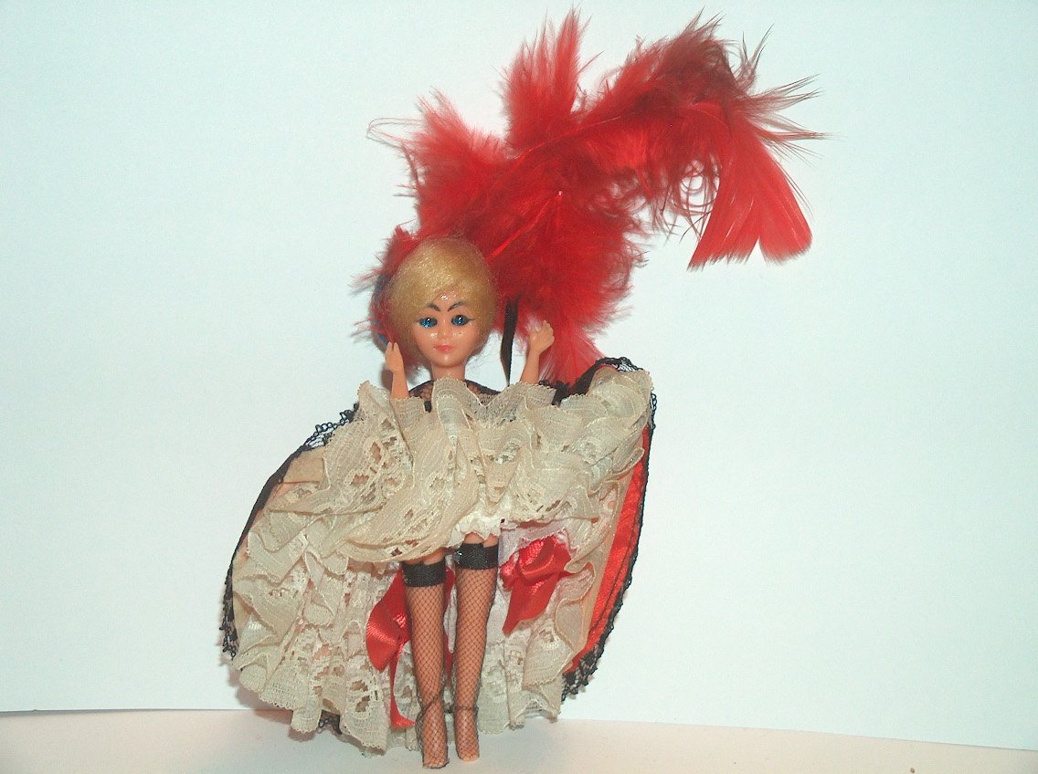 BAILARINA DE CAN-CAN FOLIES BERGERES