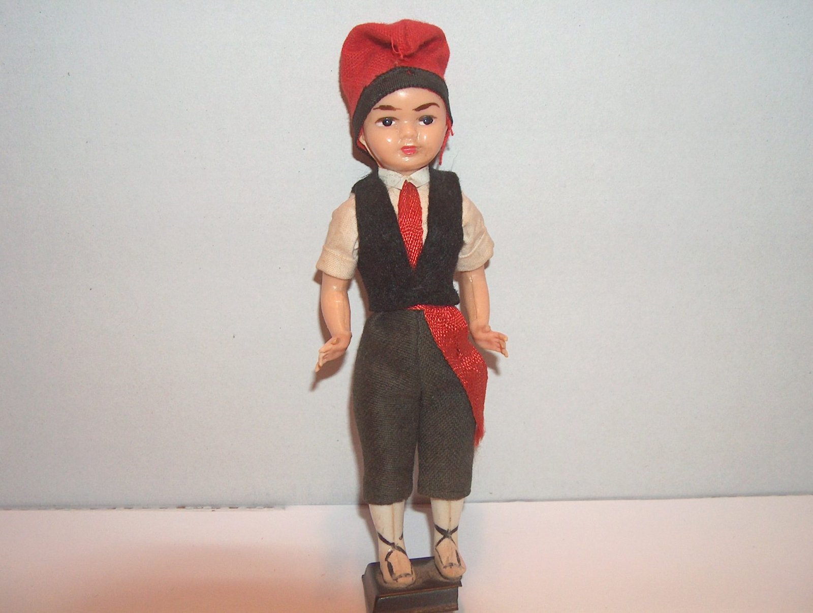 JOVEN CATALAN CON BARRETINA