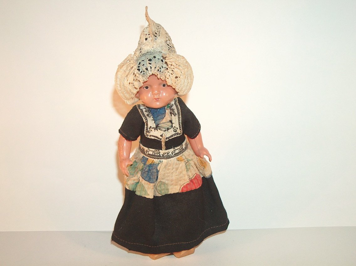 JOVEN HOLANDESA CON "KRAPLAP "