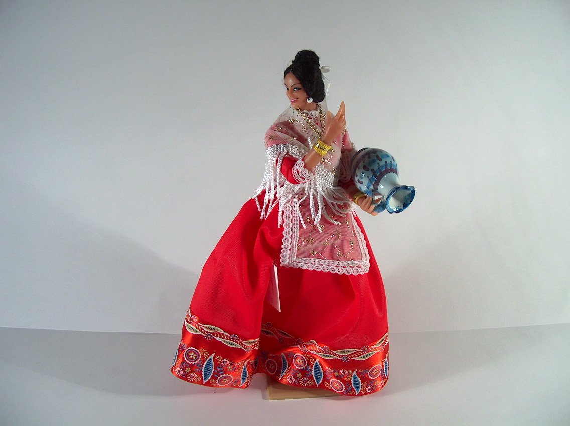 JOVEN MURCIA CON JARRÓN