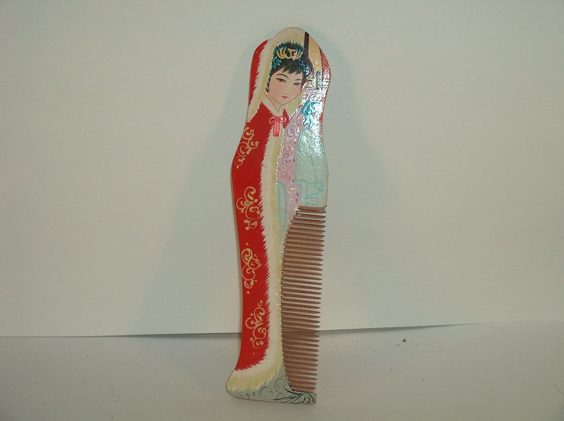 DAMISELA CHINA-PEINE