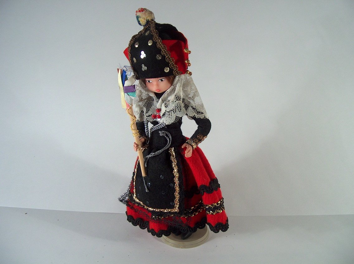 JOVEN DE ZAMARRAMALA - "  AGUEDAS "